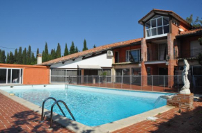Гостиница Domaine de Hurlevent  Монгайар-Лораге